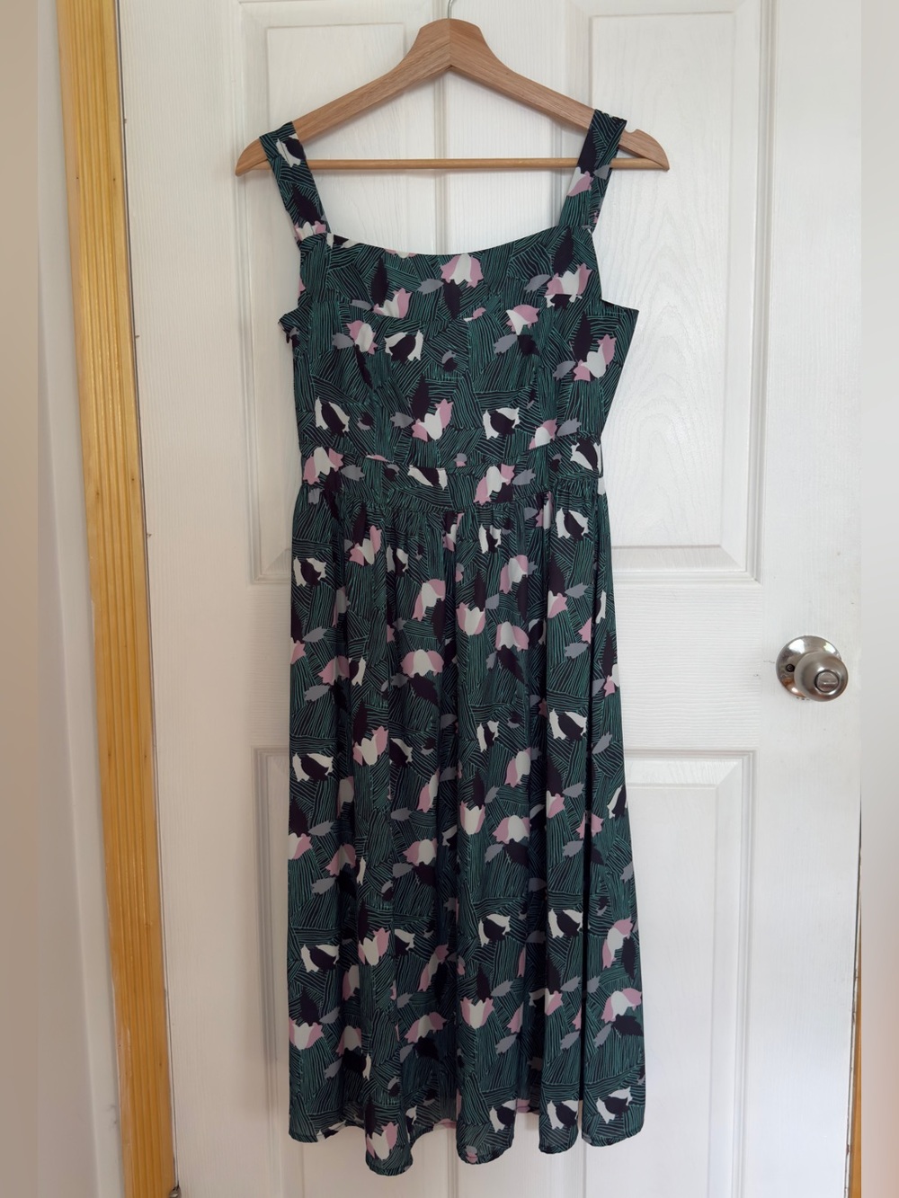 Sleeveless Green Floral A-Line Dress